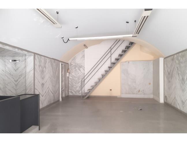 Anteprima foto 1 - Negozio in Vendita a Napoli - Pendino