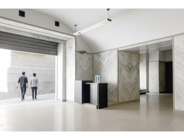 Anteprima foto 1 - Negozio in Vendita a Napoli - Pendino