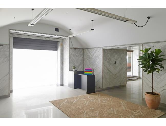 Anteprima foto 3 - Negozio in Vendita a Napoli - Pendino