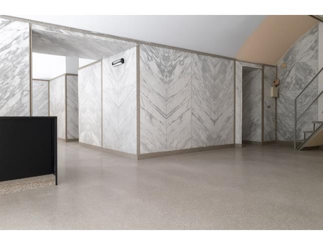 Anteprima foto 4 - Negozio in Vendita a Napoli - Pendino