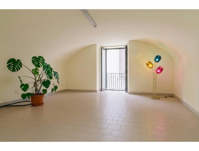 Anteprima foto 4 - Negozio in Vendita a Napoli - Pendino