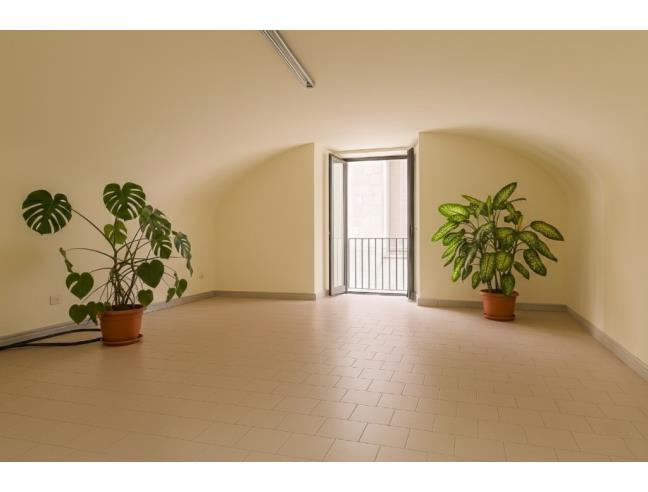 Anteprima foto 6 - Negozio in Vendita a Napoli - Pendino