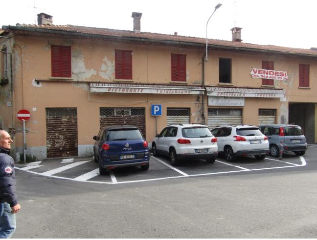 Anteprima foto 2 - Negozio in Vendita a Olgiate Comasco (Como)