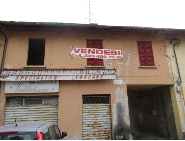 Anteprima foto 4 - Negozio in Vendita a Olgiate Comasco (Como)