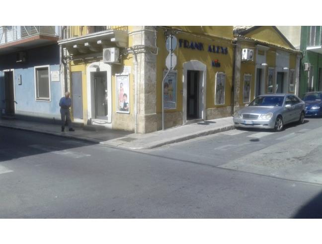 Anteprima foto 4 - Negozio in Vendita a Pachino (Siracusa)
