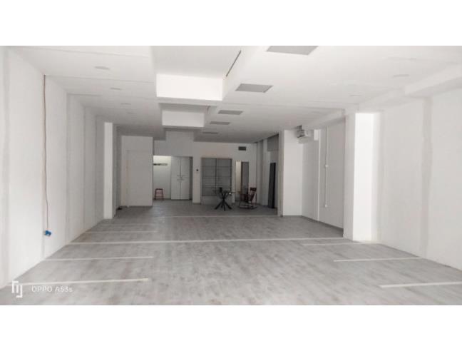 Anteprima foto 1 - Negozio in Vendita a Pesaro (Pesaro e Urbino)