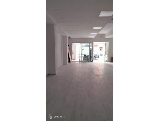 Anteprima foto 4 - Negozio in Vendita a Pesaro (Pesaro e Urbino)