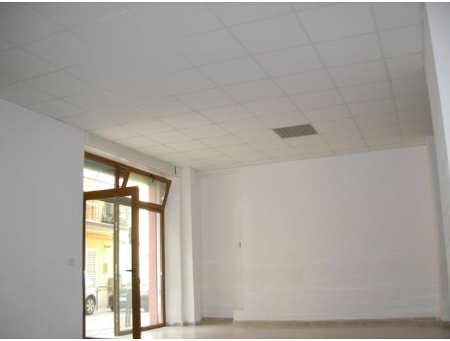 Anteprima foto 2 - Negozio in Vendita a Potenza (Potenza)