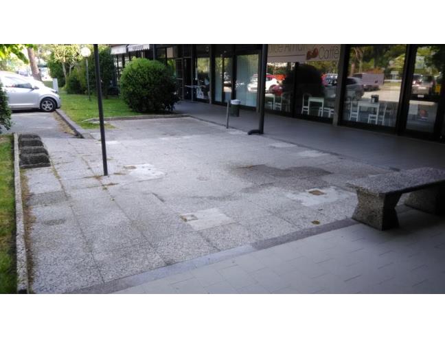 Anteprima foto 2 - Negozio in Vendita a Ravenna - Punta Marina