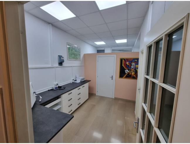 Anteprima foto 4 - Negozio in Vendita a Roma - Romanina