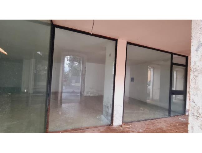 Anteprima foto 2 - Negozio in Vendita a Roncadelle (Brescia)