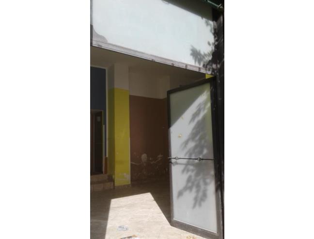 Anteprima foto 2 - Negozio in Vendita a Salerno - Centro città