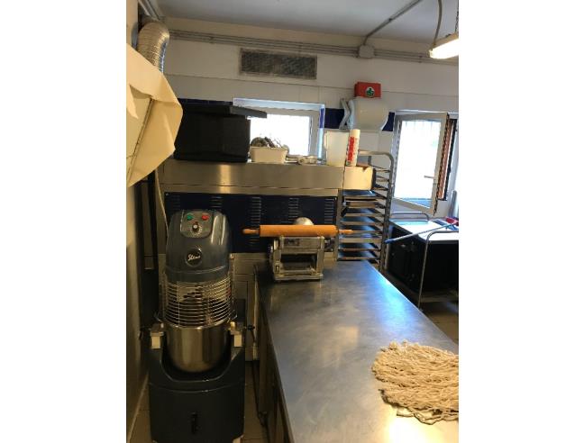 Anteprima foto 7 - Negozio in Vendita a San Pellegrino Terme (Bergamo)