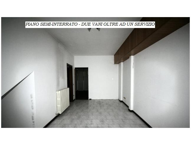 Anteprima foto 7 - Negozio in Vendita a Saronno (Varese)