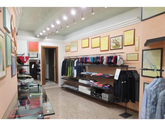 Anteprima foto 1 - Negozio in Vendita a Schio (Vicenza)