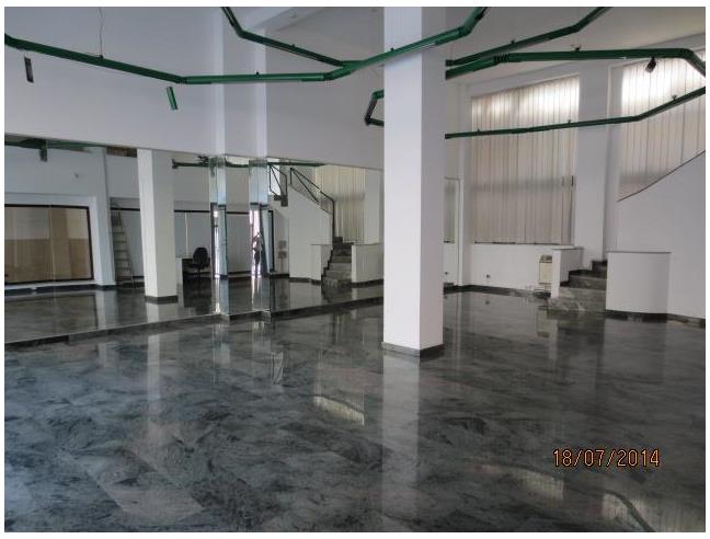 Anteprima foto 2 - Negozio in Vendita a Sesto San Giovanni (Milano)