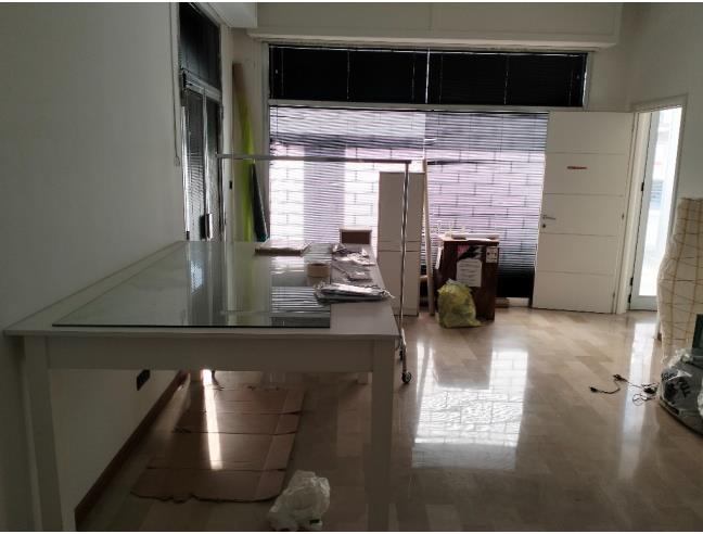 Anteprima foto 2 - Negozio in Vendita a Tolentino (Macerata)