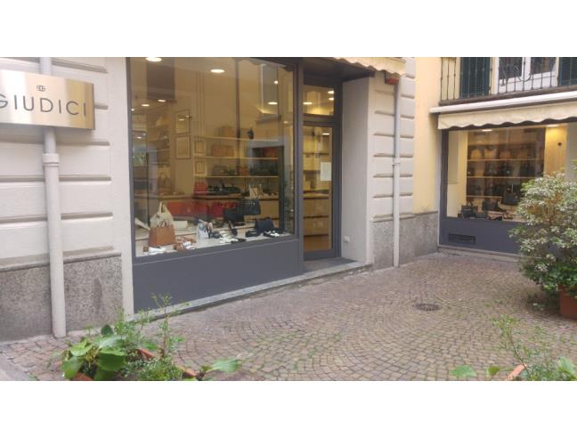 Anteprima foto 3 - Negozio in Vendita a Verbania - Intra