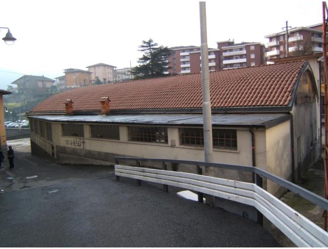 Anteprima foto 4 - Negozio in Vendita a Vertova (Bergamo)