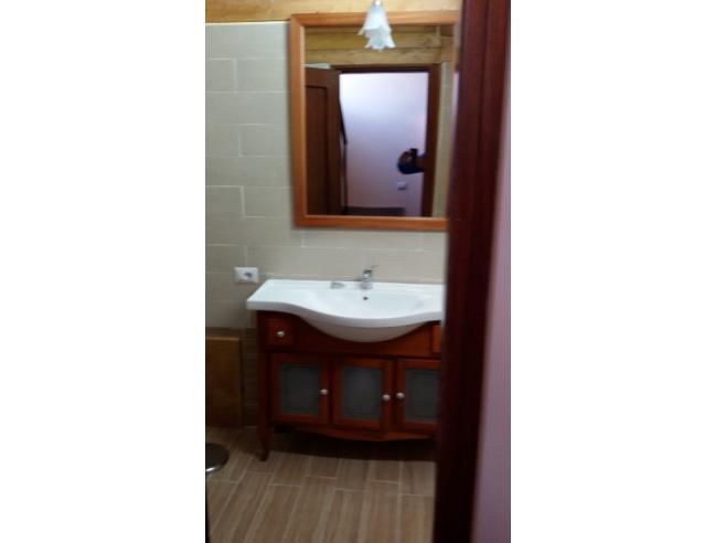 Anteprima foto 3 - Palazzo/Stabile in Affitto a Caserta - Casertavecchia