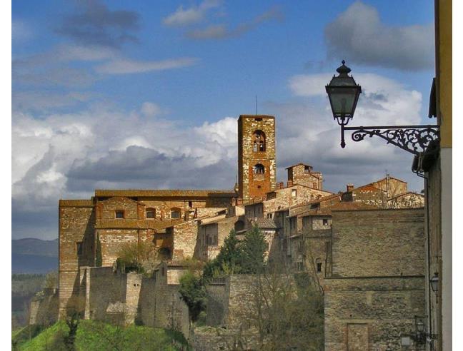 Anteprima foto 1 - Palazzo/Stabile in Affitto a Colle di Val d'Elsa (Siena)