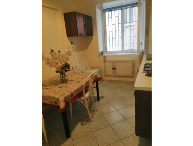 Anteprima foto 3 - Palazzo/Stabile in Affitto a Salerno - Centro città