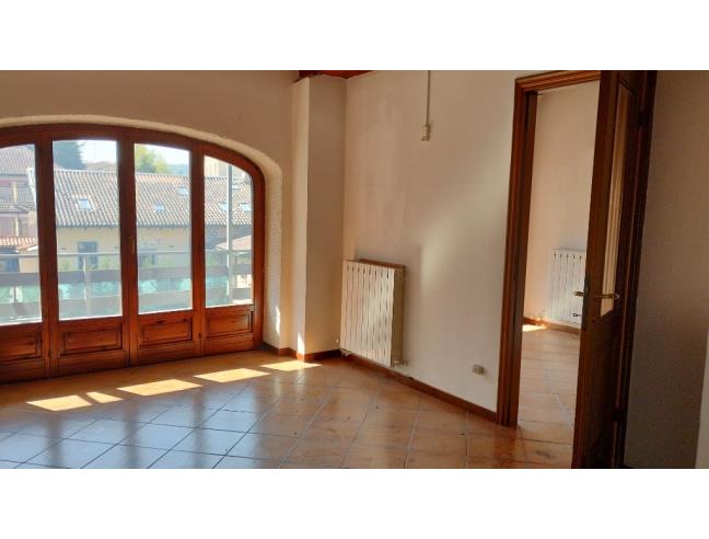 Anteprima foto 3 - Palazzo/Stabile in Vendita a Arona (Novara)