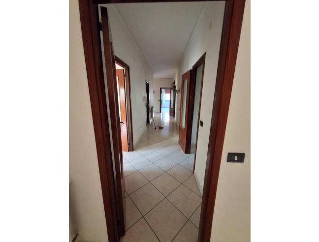 Anteprima foto 3 - Palazzo/Stabile in Vendita a Aversa (Caserta)