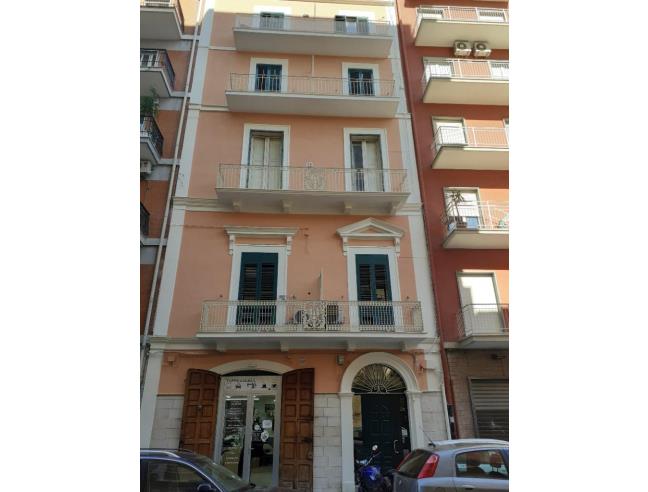 Anteprima foto 1 - Palazzo/Stabile in Vendita a Bari - Murat