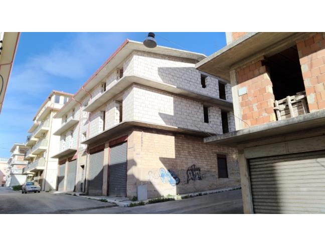 Anteprima foto 4 - Palazzo/Stabile in Vendita a Cagnano Varano (Foggia)