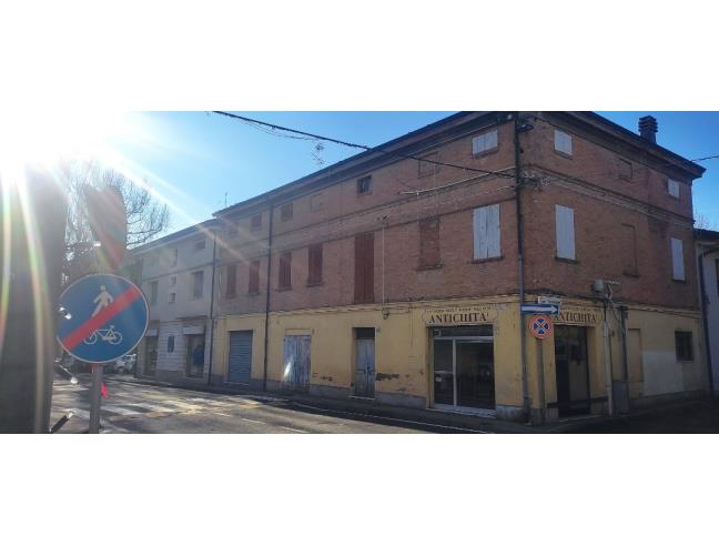 Anteprima foto 2 - Palazzo/Stabile in Vendita a Castelnuovo Rangone (Modena)