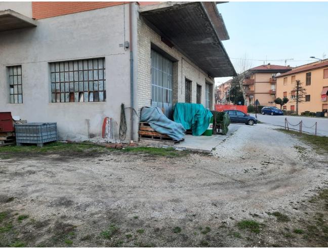 Anteprima foto 2 - Palazzo/Stabile in Vendita a Falerone - Piane Di Falerone