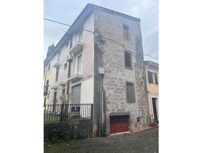 Anteprima foto 2 - Palazzo/Stabile in Vendita a Ghilarza (Oristano)