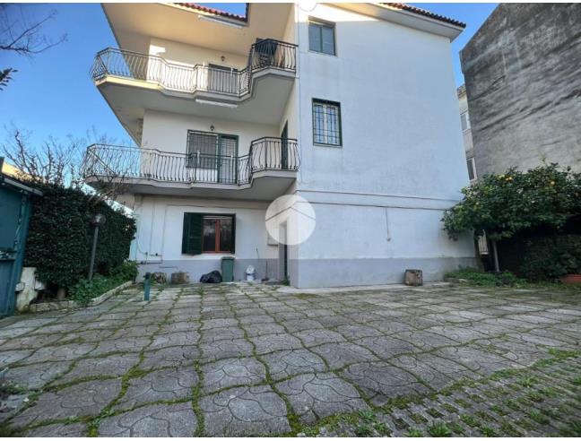 Anteprima foto 2 - Palazzo/Stabile in Vendita a Giugliano in Campania (Napoli)