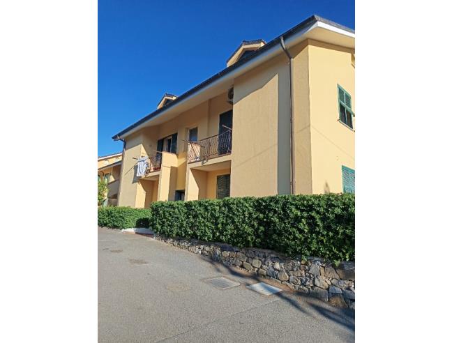 Anteprima foto 1 - Palazzo/Stabile in Vendita a Imperia - Caramagna Ligure