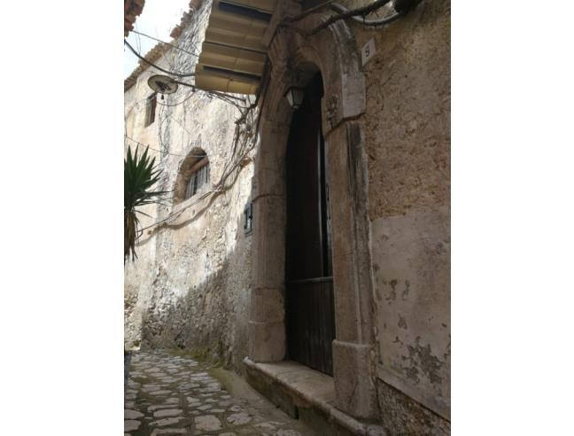 Anteprima foto 4 - Palazzo/Stabile in Vendita a Pietravairano (Caserta)