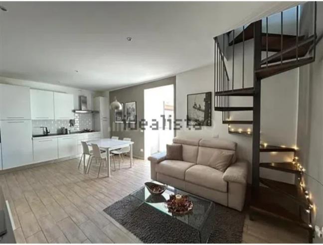 Anteprima foto 2 - Palazzo/Stabile in Vendita a Roma - Acilia