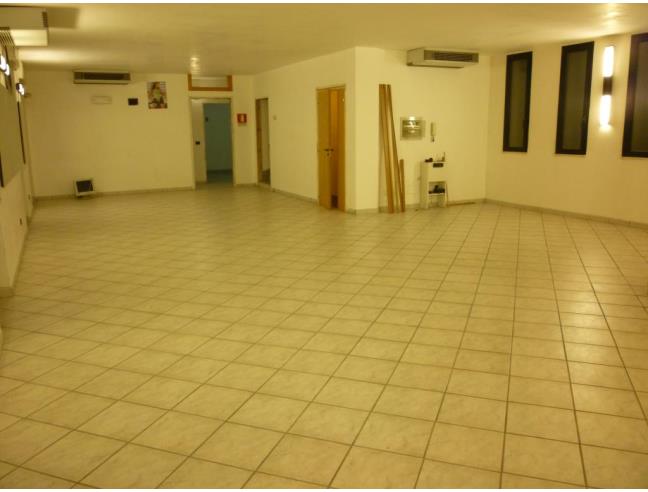 Anteprima foto 8 - Palazzo/Stabile in Vendita a Sannicandro di Bari (Bari)