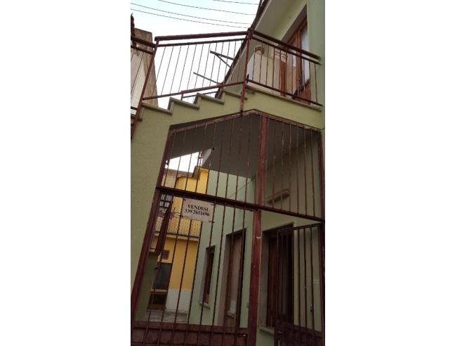 Anteprima foto 1 - Palazzo/Stabile in Vendita a Sperone (Avellino)