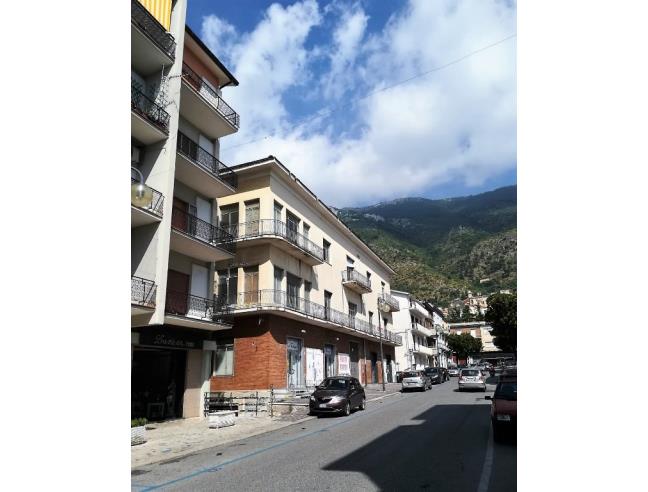 Anteprima foto 2 - Palazzo/Stabile in Vendita a Venafro (Isernia)