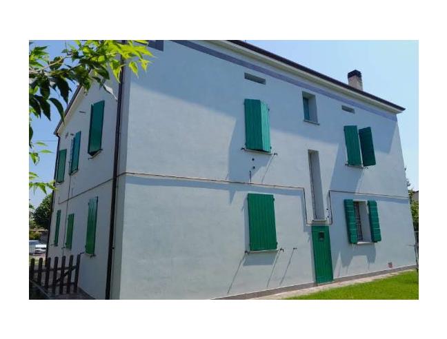 Anteprima foto 2 - Porzione di casa in Affitto a Cento - Renazzo
