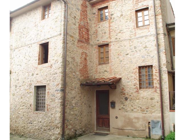 Anteprima foto 2 - Porzione di casa in Vendita a Camaiore (Lucca)