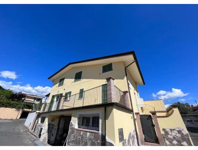 Anteprima foto 1 - Porzione di casa in Vendita a Carrara - Marina Di Carrara