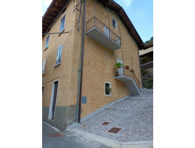 Anteprima foto 2 - Porzione di casa in Vendita a Irma (Brescia)