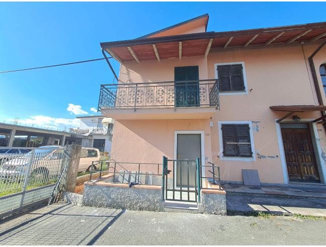Anteprima foto 1 - Porzione di casa in Vendita a Luni - Casano
