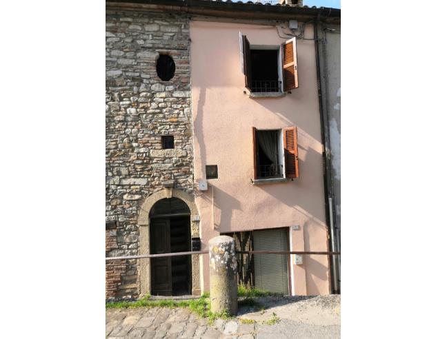 Anteprima foto 2 - Porzione di casa in Vendita a Monte Cerignone (Pesaro e Urbino)