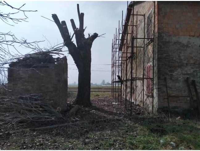 Anteprima foto 2 - Porzione di casa in Vendita a Parma - San Leonardo