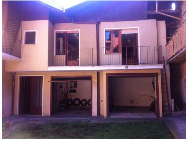 Anteprima foto 1 - Porzione di casa in Vendita a Serravalle Sesia - Vintebbio