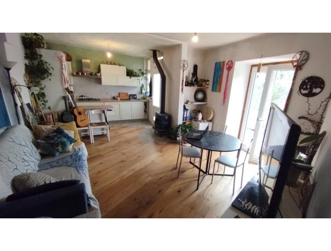 Anteprima foto 2 - Porzione di casa in Vendita a Tovo San Giacomo (Savona)