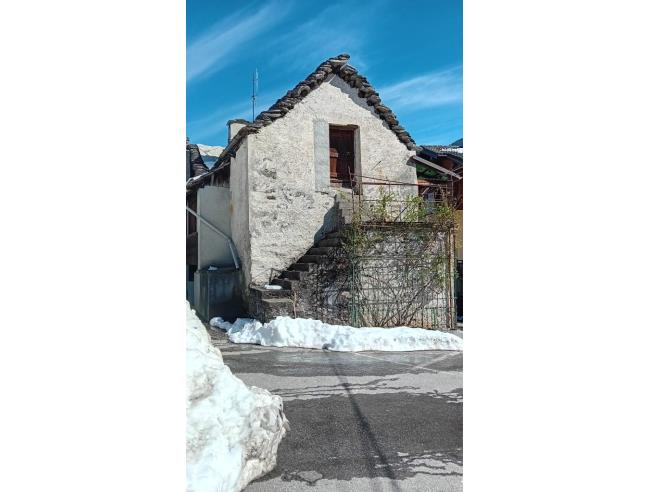 Anteprima foto 2 - Rustico/Casale in Vendita a Ceppo Morelli - Canfinello